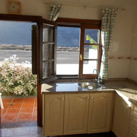 Casa La Pardela Holiday home Orzola
